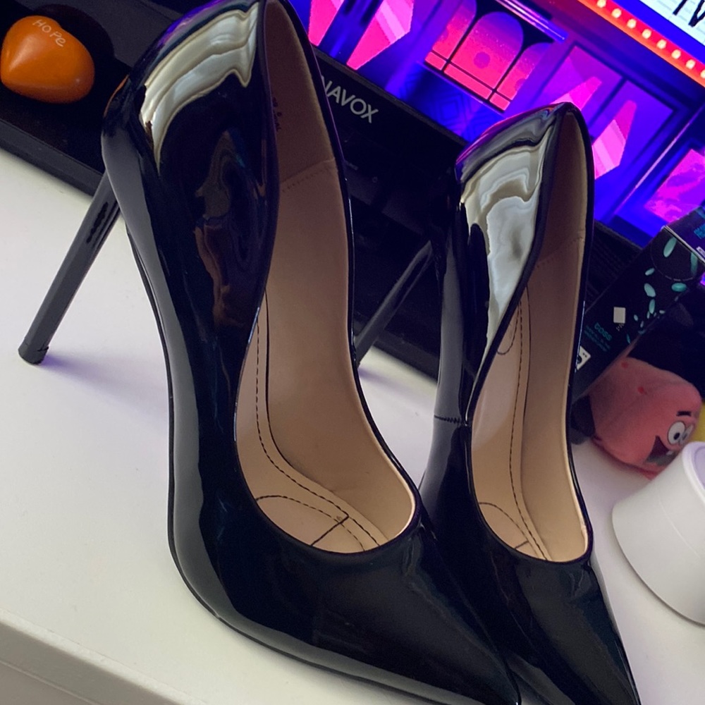 Black hells worn once size six closed toe